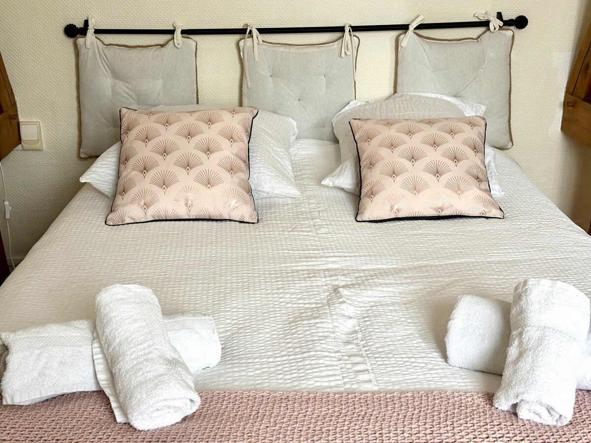 6fa12107-67f9-47ad-b511-637bfeed5caa